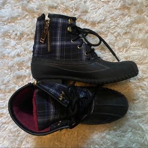 Tommy Hilfiger boots